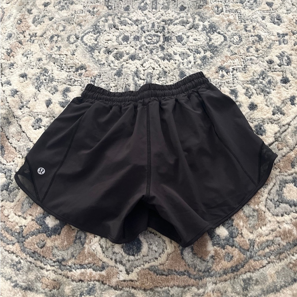 Lululemon - Picture 2 of 4